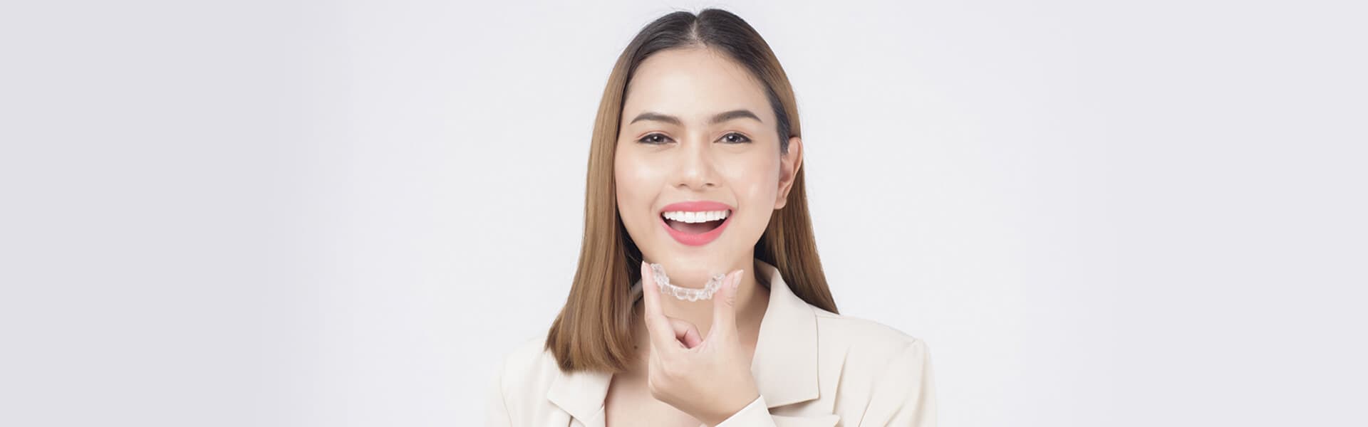 5 Reasons Why Clear Aligners Are the Best Choice for Adults?